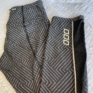 Lorna Jane Ankle Biter Tight